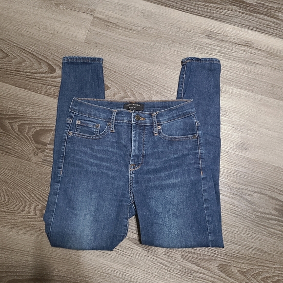 Women's Banana Republic High Rise Skinny Jeans 25/0 Petite - Picture 2 of 5